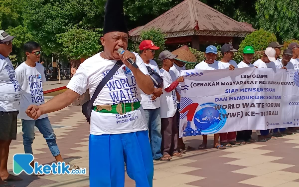 Thumbnail Dukung WWF di Bali, LSM Gempur Situbondo Gelar Aksi Damai