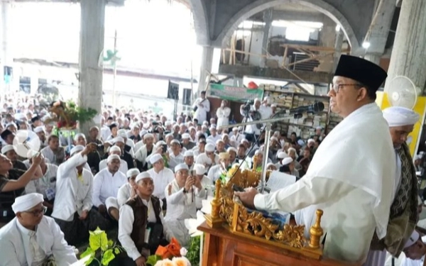 Hadiri Haul Habib Sholeh di Jember, Netizen: Anies Baswedan Petugas Rakyat Bukan Petugas Partai