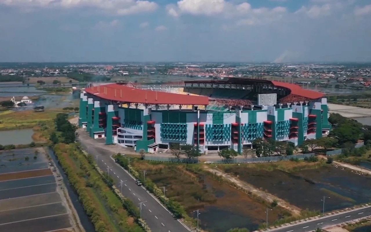 PSSI Puji Pol-Polan Stadion GBT Milik Surabaya