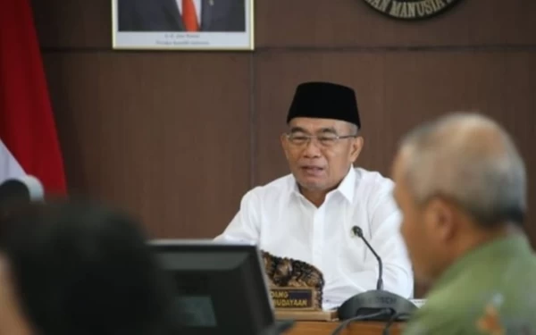 Thumbnail Muhadjir: Jokowi Dengar Rakyat Keberatan ONH Rp 69 Juta