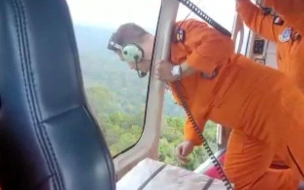 Thumbnail Helikopter Kapolda Jambi Jatuh di Kerinci