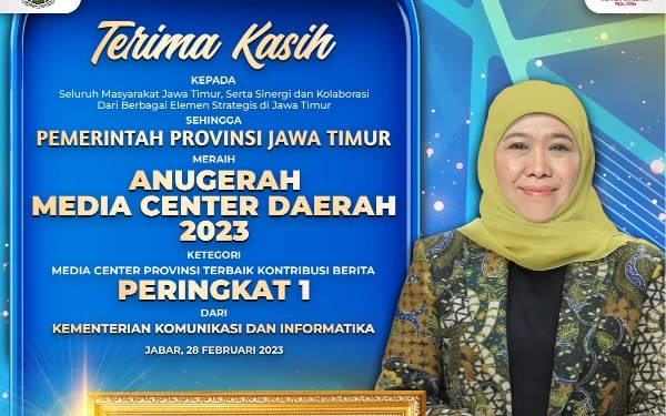 TOP! Kominfo Berikan Penghargaan Media Center Terbaik Kepada Pemprov Jatim