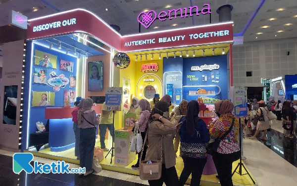 Thumbnail Berita - Emina Banjir Promo Menarik di Surabaya X Beauty