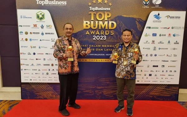 Pemkab Jember Sabet Tiga Penghargaan di TOP BUMD Awards 2023