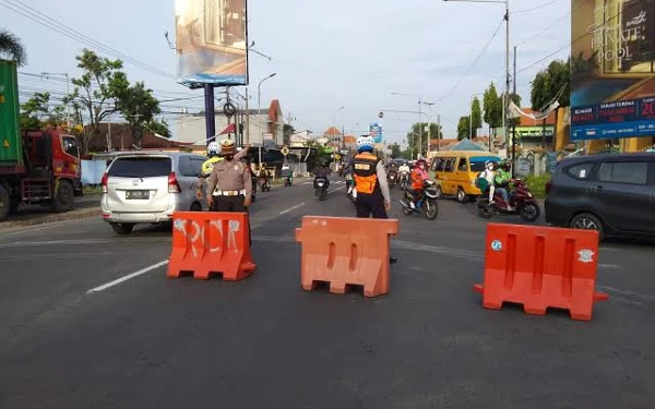 Thumbnail Ganti Road Barrier, Dishub Sidoarjo Imbau Pengendara Jangan Asal Geser