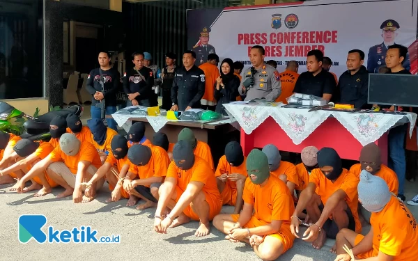 Thumbnail Operasi Sikat Semeru, Polres Jember Ringkus 59 Tersangka