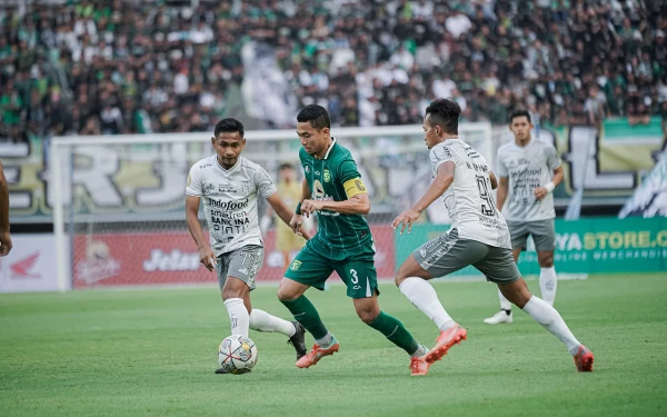 Thumbnail Tidak Menyangka, Reva Adi Terkejut Menjadi Kapten Persebaya