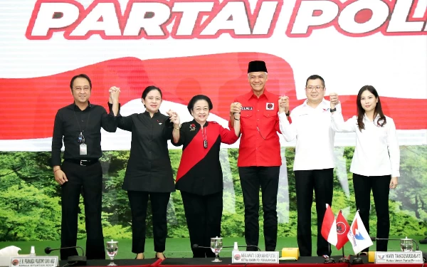 Thumbnail Hary Tanoe MoU dengan Megawati, Siap Menangkan Ganjar Pranowo