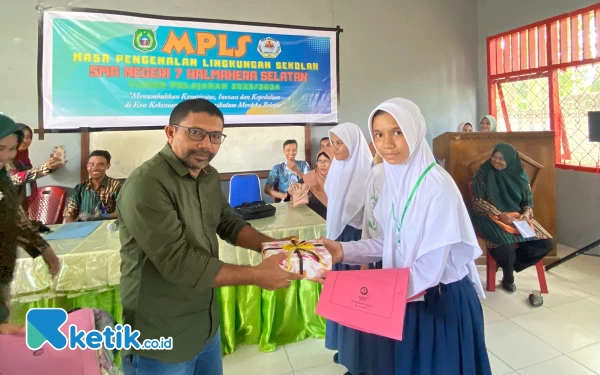 Resmi Ditutup, MPLS SMAN 7 Halsel Langkah Awal Bentuk Karakter Siswa