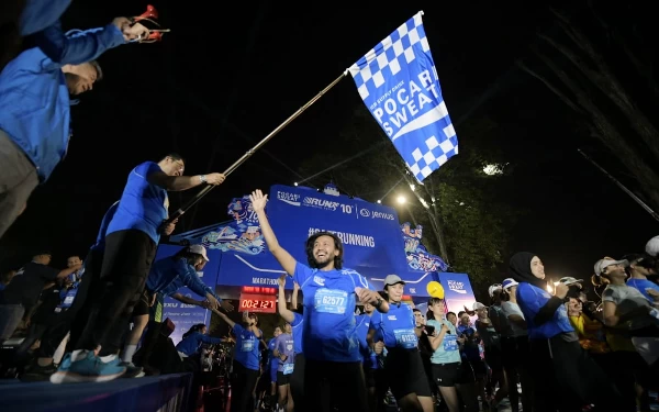 Thumbnail Ridwan Kamil: Pecah Rekor!  Pocari Sweat Run Indonesia 2023 Diikuti 27 Ribu Pelari