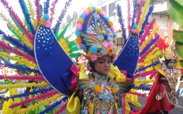 Thumbnail Ribuan Anak Ramaikan Acara Pawai Budaya di Probolinggo