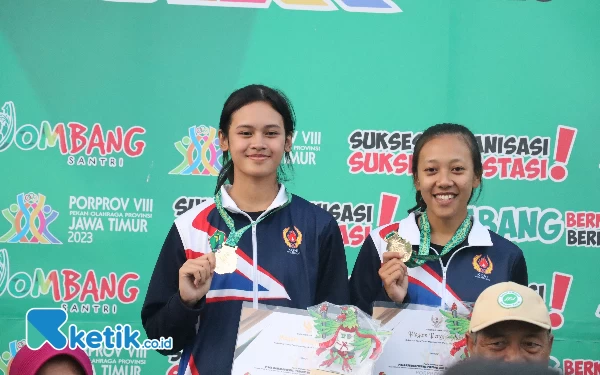 Potret Aileen Aurellia Farraz, Atlet Tenis Kota Malang yang Mirip Maudy Ayunda