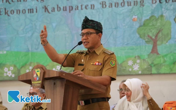 Bupati Bandung Serukan Gelar Salat Istisqo