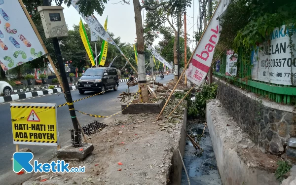 Rehabilitasi Trotoar Panglima Sudirman Ditargetkan Rampung Sebelum Puncak Musim Hujan