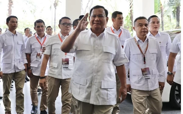 Thumbnail Berita - Rosan Roeslani Resmi Jadi Pemimpin Tim Pemenangan Prabowo-Gibran