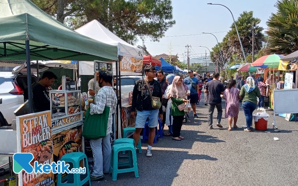 Thumbnail Berita - Asiknya, Berburu Kuliner Usai Olah Raga di Kawasan Batu Panorama Kota Batu