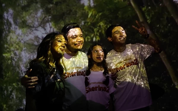 Thumbnail Berita - Kiprah Alumni ITS Kenalkan Pesona Video Mapping di Indonesia Lewat LZY Visual