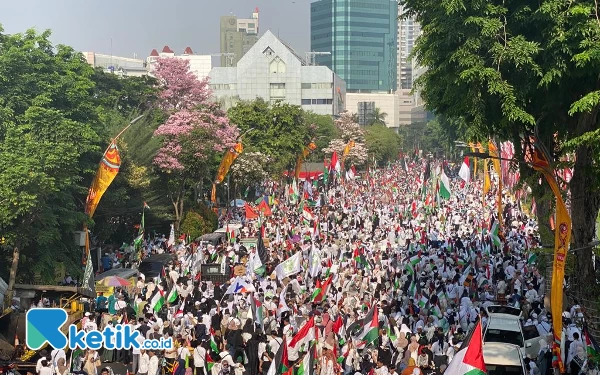 Rakyat Surabaya Totalitas Tanpa Batas Dukung Palestina!