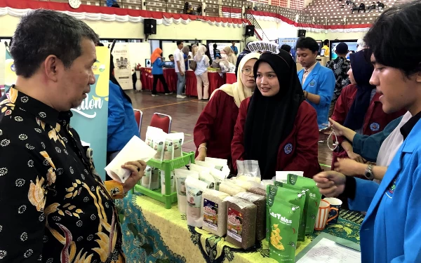 Thumbnail Polije Gelar Pendampingan Bisnis MBKM Wirausaha Merdeka, Dorong Pembukaan Lapangan Kerja Baru