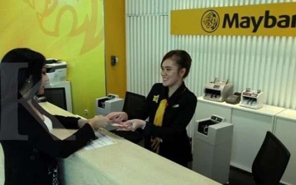 Thumbnail Maybank Buka Lowongan Kerja untuk Lulusan Diploma, Cek Jabatan dan Persyaratannya