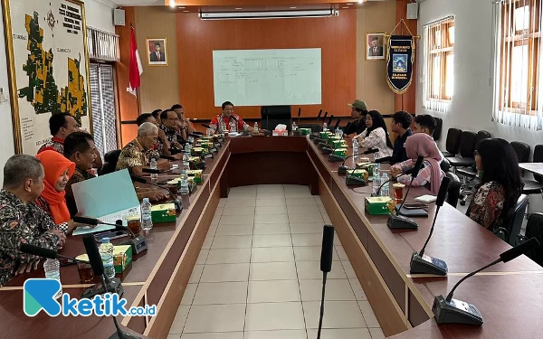 Thumbnail Korban Dugaan Penipuan Investasi Properti Datangi Kalurahan Caturtunggal Sleman