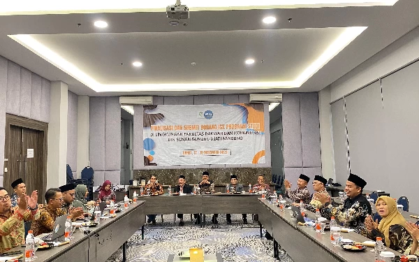 5 Program Studi FDK UIN SGD Bandung Gelar Validasi Borang ISK APS 4.0