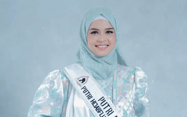 Thumbnail Alifa Zulfa Dahlan, Top 5 Putri Hijabfluencer Indonesia 2023 Didik Generasi Muda dengan 'Oemah Ngaji'