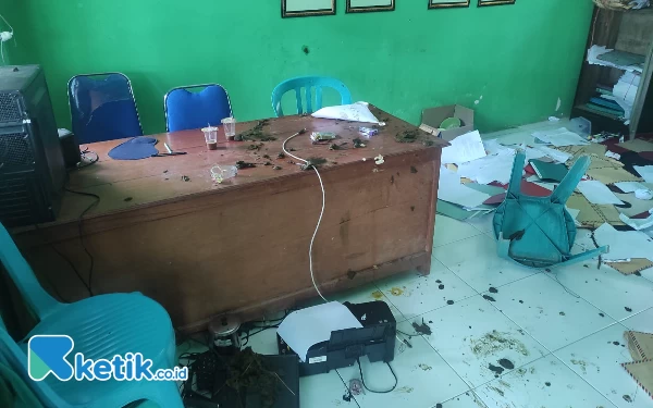 Kantor PPS  Tegal Jati Bondowoso Dirusak Oknum Tak Bertanggung Jawab