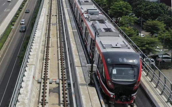 Thumbnail Sejak Diresmikan Jokowi, LRT Jabodebek Angkut Lebih dari 4 Juta Penumpang