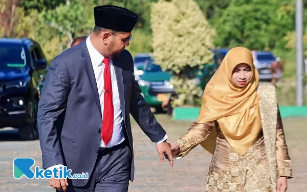 Kolaborasi Romantis, Bupati Bassam dan Istri Dorong Kemajuan PKK di Halsel