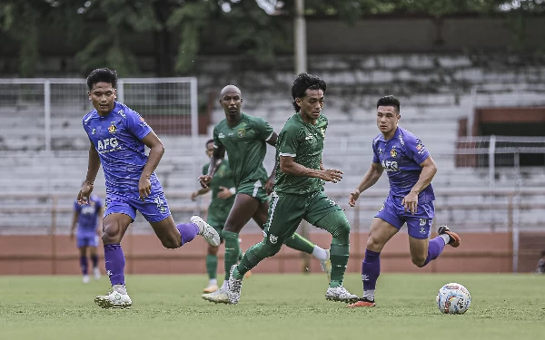 Thumbnail Persebaya Taklukkan Persik 2 Gol Tanpa Balas di Laga Uji Coba, Munster Puas