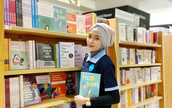 Gramedia Buka Banyak Lowongan Pekerjaan, Simak Ketentuannya!