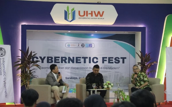 Perkuat Keamanan Siber, UHW Surabaya Gelar Seminar Cybernetic Fest