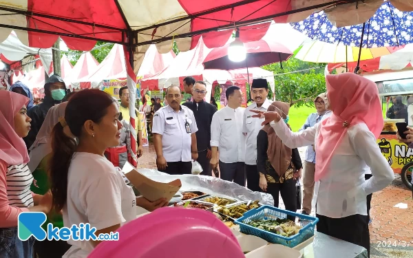 Thumbnail Berburu Kuliner Sambil Ngabuburit, Yuk Datang ke Bazar Ramadan Pemkab Bondowoso