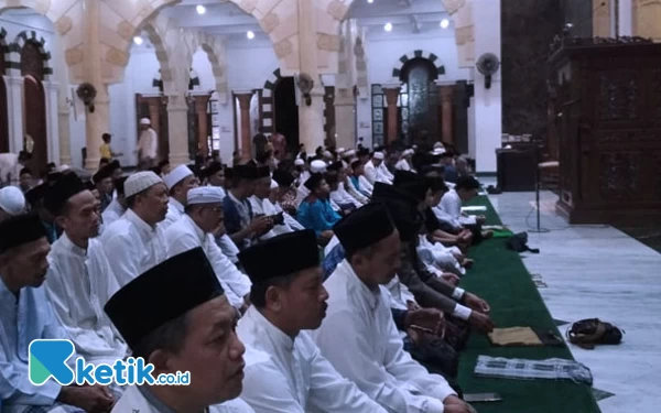 Puasanya Orang yang Meninggalkan Sholat, Sahkah?