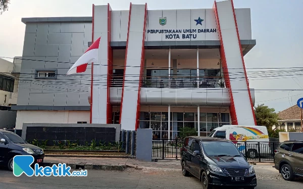 Thumbnail Berita - Pengawasan Kearsipan Eksternal Disperpusip Kota Batu Terbaik se Jatim