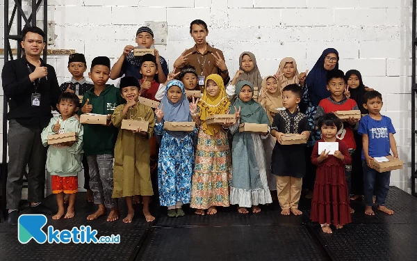 Thumbnail Berkah Ramadan, Puluhan Anak Yatim Piatu Berbelanja Gratis di Citiplaza Bondowoso