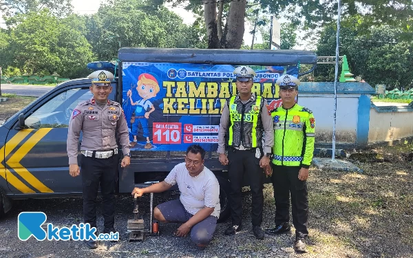 Thumbnail Berita - Jelang Mudik, Satlantas Polres Situbondo Siapkan Tambal Ban Gratis di Jalur Pantura Hutan Baluran