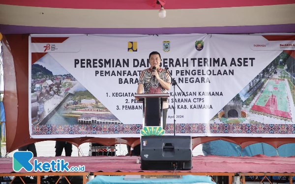 Thumbnail Bupati Kaimana Freddy Thie Resmikan Tiga Proyek Strategis Air Bersih di Taman Jokowi-Iriana