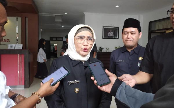 Pj Bupati Lumajang Sebut Perumahan di Bawah Unilu Terlalu Dekat dengan Kali