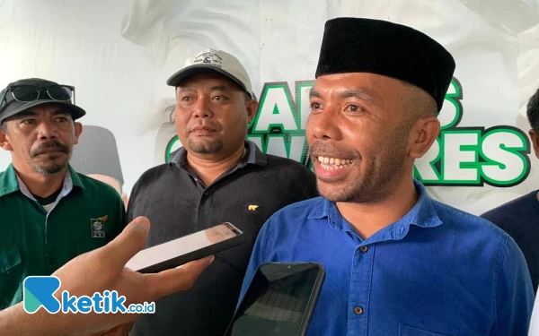 Thumbnail Asmar Bani Mendaftar ke PKB Halsel, Zulkifli Usman: Semua Memiliki Peluang Sama