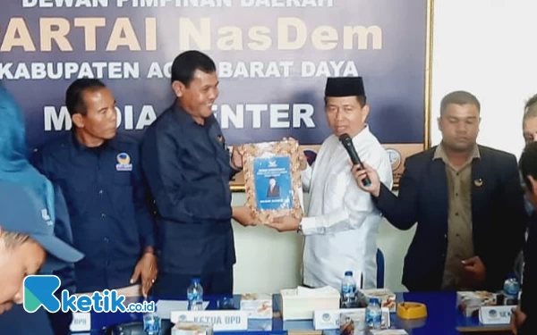 Daftar Sebagai Balon Bupati, Ketua NasDem Abdya: Salman Alfarisi Putra Terbaik