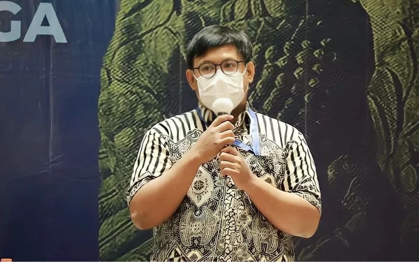 Thumbnail Viral Mahasiswa Penerima Kartu Indonesia Pintar Hedon, Dosen Unair Angkat Bicara