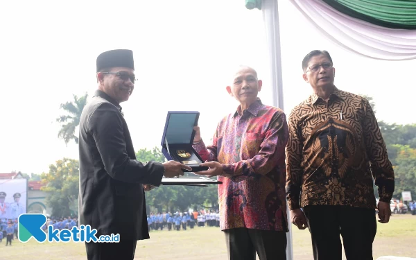 Program Besti Bupati Bandung Raih Penghargaan dari Unla