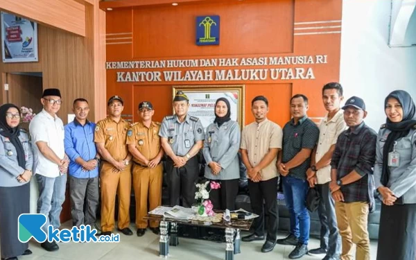 Thumbnail Berita - 4 Kades Halmahera Selatan Wakili Maluku Utara di Paralegal Justice Award 2024