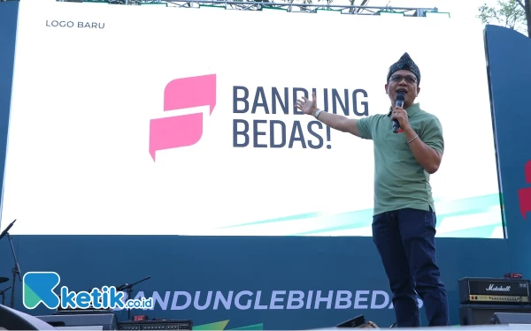 Thumbnail Berita - Cabup Petahana Kang DS Launching Logo Baru Bandung Bedas, Ini Artinya