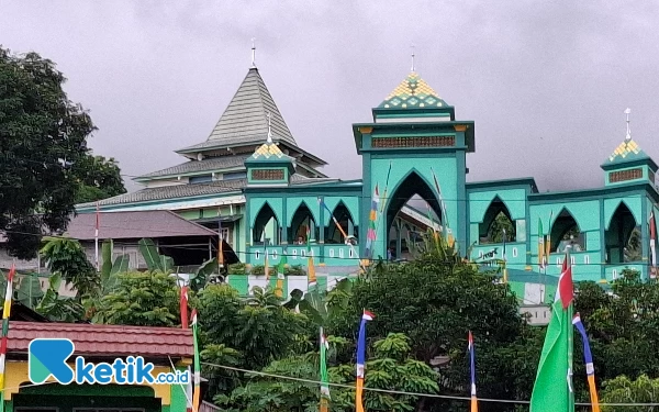 Thumbnail Sultan Bacan Kukuhkan Masjid Al-Mujahidin Dauri Tahane sebagai Masjid Sultan Pertama Muhammad Al-Baqir