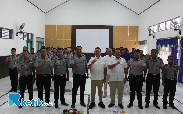 Foto Wihadi Wiyanto saat di lapas IIB Tuban (30/7/2024)(Foto Ahmad Istihar/Ketik.co.id)