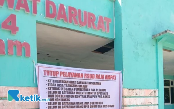 Thumbnail Beredar Gambar RSUD Raja Ampat Ditutup Paksa dengan Spanduk,  Dirut RSUD: Pelayanan Jalan Terus