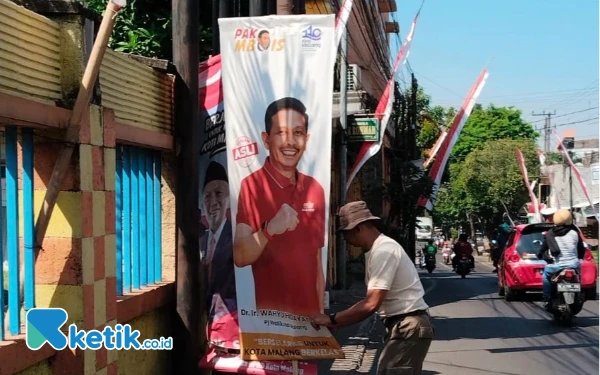 Satpol PP Tertibkan Banner Eks Pj Wali Kota Malang Wahyu Hidayat